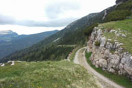 The dirt road that leads to Cima Portule