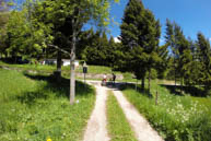 Junction with the road to Monte Cengio