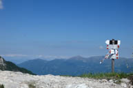 Panorama mit Zeichen an der Spitze