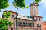 Der Stadtrat von Frauen in Asiago für das recycling