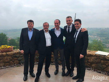 Rigoni, Vegni, Zaia, Rigoni Stern, Sella alla presentazione della tappa Pordenone-Asiago del Giro d'Italia 2017