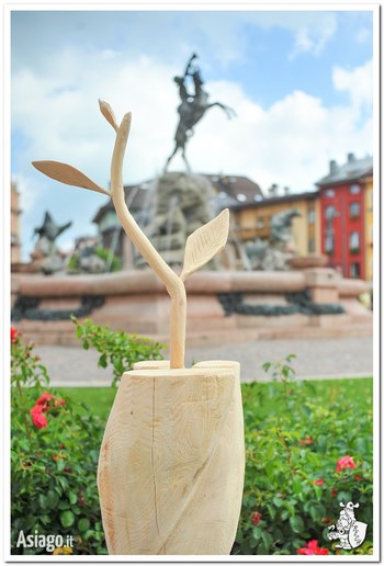 Scultura  premio ridiamo valore al nostro legno - Pier Romano Selvestrel 