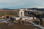 Video mit Aufnahmen des Militärsakrament von Asiago und in seinem Museum