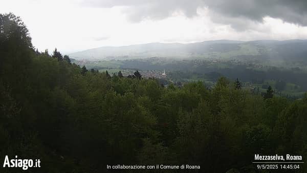 Webcam live PTZ in movimento su Roana