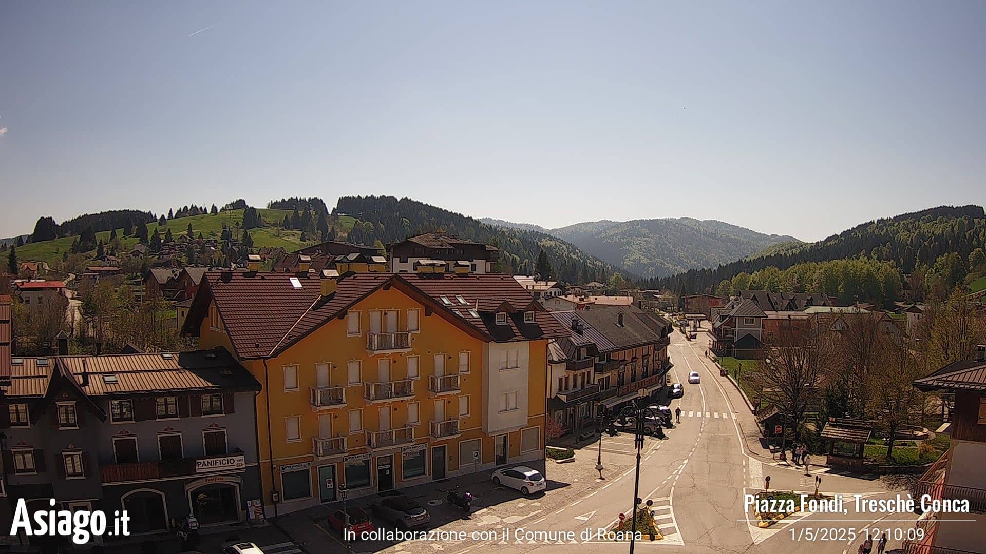 Webcam Live Piazza Tresche Conca