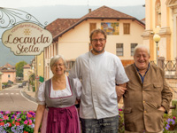 La famiglia Bonomo della Locanda Stella