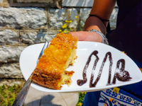 Torta fatta in casa con la ricotta della malga