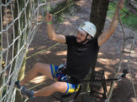 Arrampicata lungo il percorso Braves Only