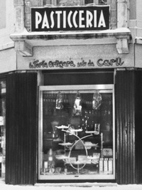 Pasticceria Carli dal 1961 al 2016 in Piazza Mazzini