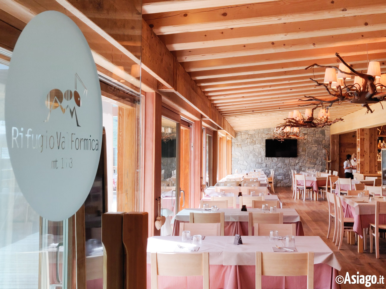 Ristorante Rifugio Val Formica Altopiano Di Asiago 7 Comuni